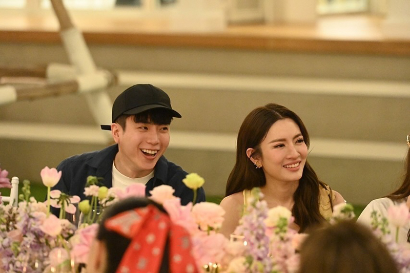 แอฟ นนกุล