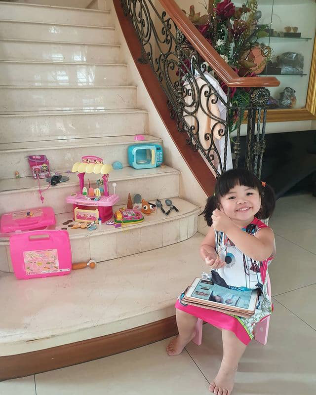 ลูกดารา, เท่ง เถิดเทิง