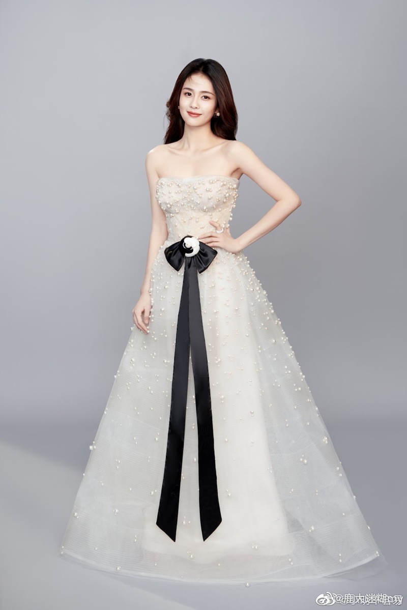 ไป๋ลู่ Bai Lu 白鹿