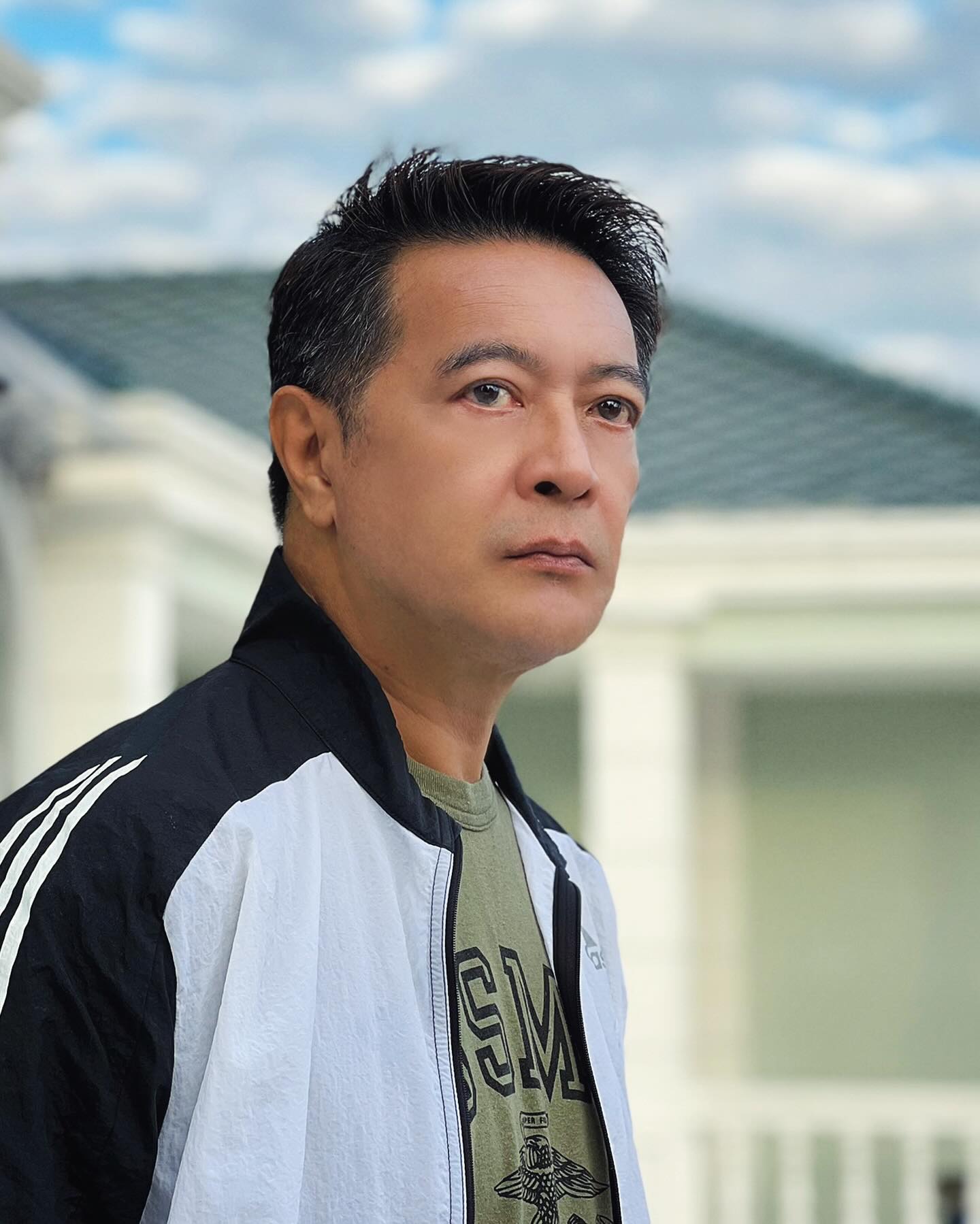 สถาพร นาควิไลโรจน์