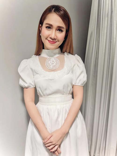 วิรดา วงศ์เทวัญ