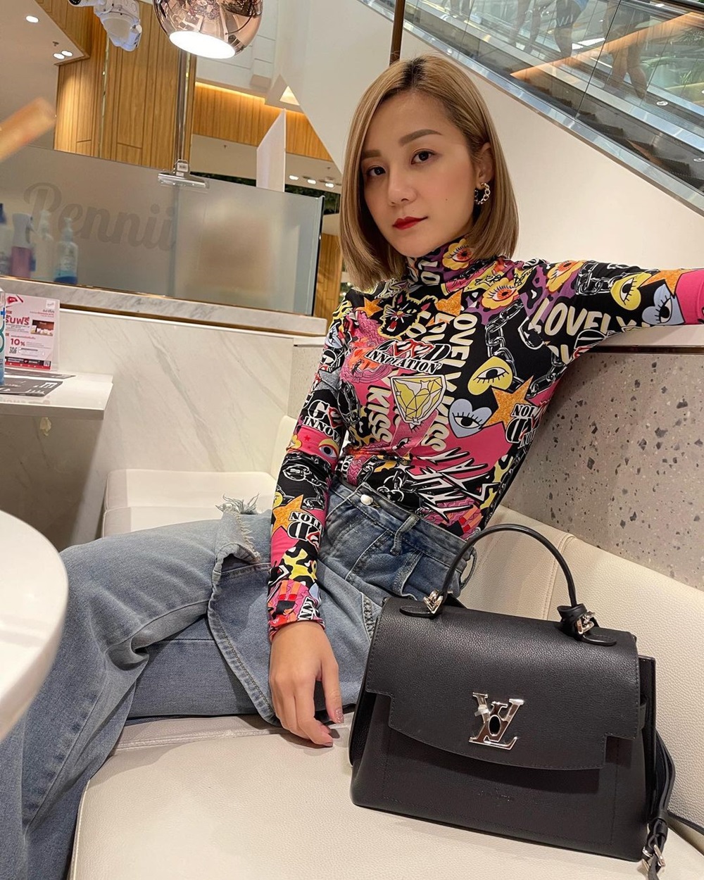 เอ็ม บุษราคัม