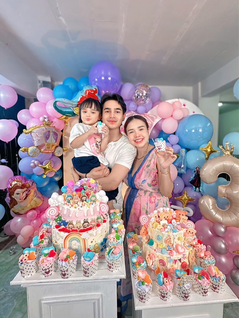 เจนนี่ รัชนก - ยิว ฉัตรมงคล