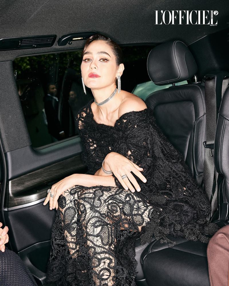 ชมพู่ อารยา