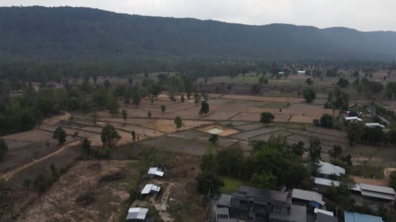 บ้าน ครูเต้ย อภิวัฒน์