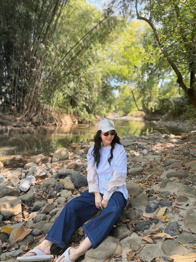 เมย์ เฟื่องอารมย์