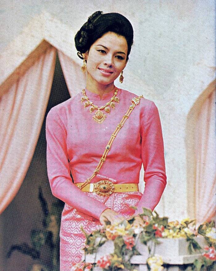 คิว ฟลัวร์ เผยภาพคุณแม่ จีรนันทน์ เศวตนันทน์