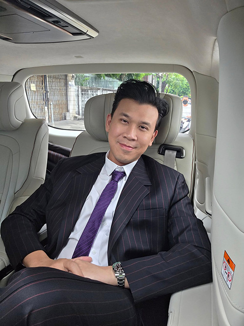 เบียร์ ใบหยก ประวัตินักธุรกิจไฟแรง ทายาทตึกใบหยกรุ่นที่ 3 ที่หลายคนจับตามอง