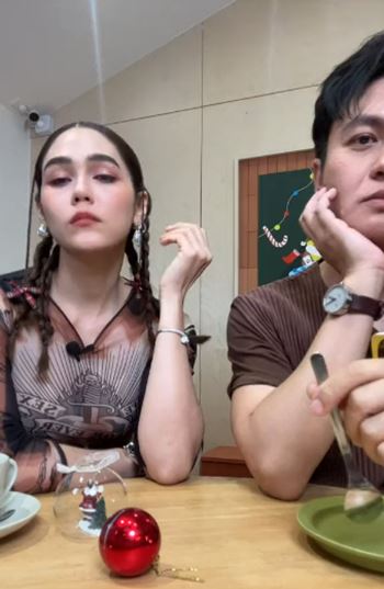 ชมพู่ อารยา