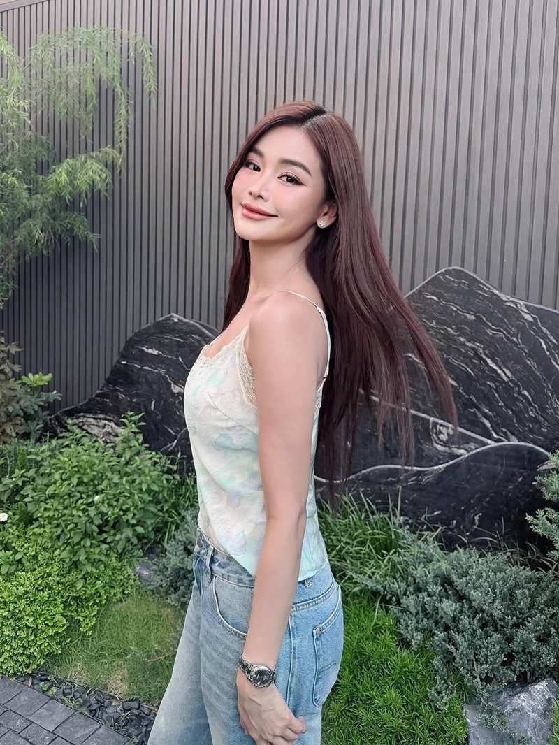 อิงฟ้า วราหะ