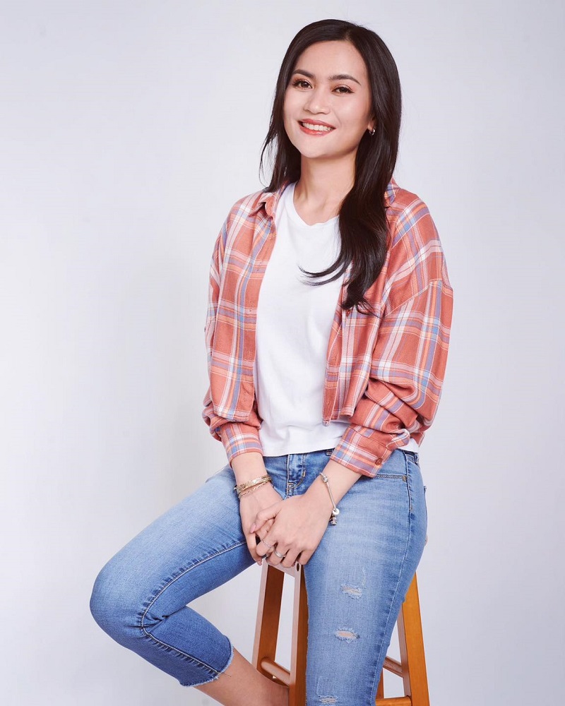 ก้านตอง ทุ่งเงิน ประวัติ