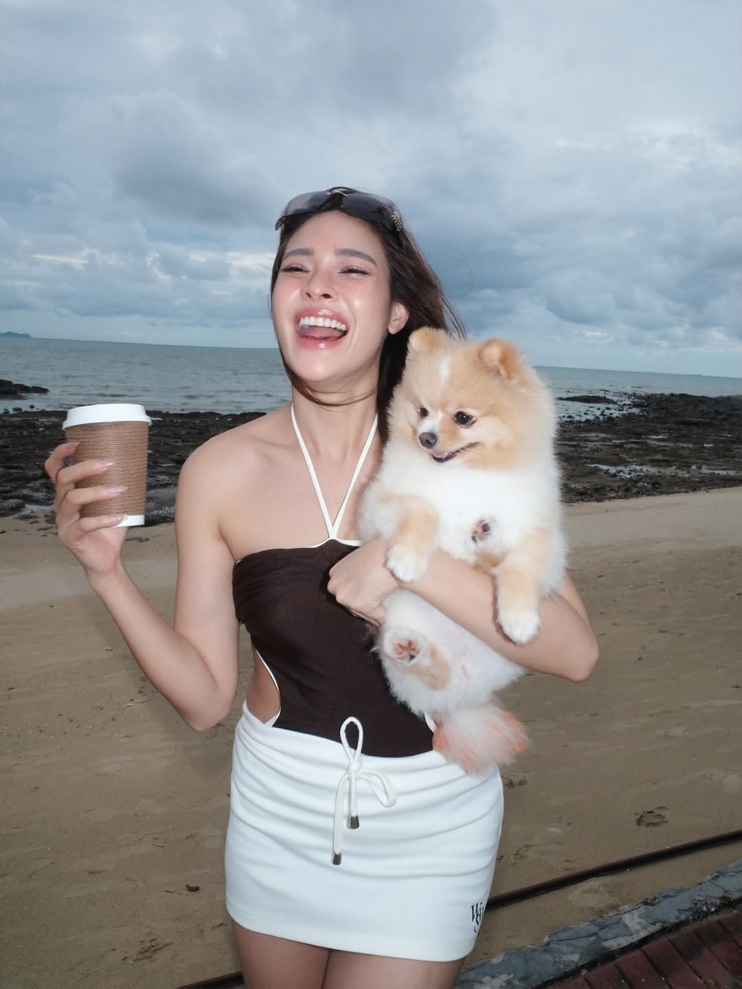 ปุ๊กลุก ฝนทิพย์ สวมวันพีซเซ็กซี่