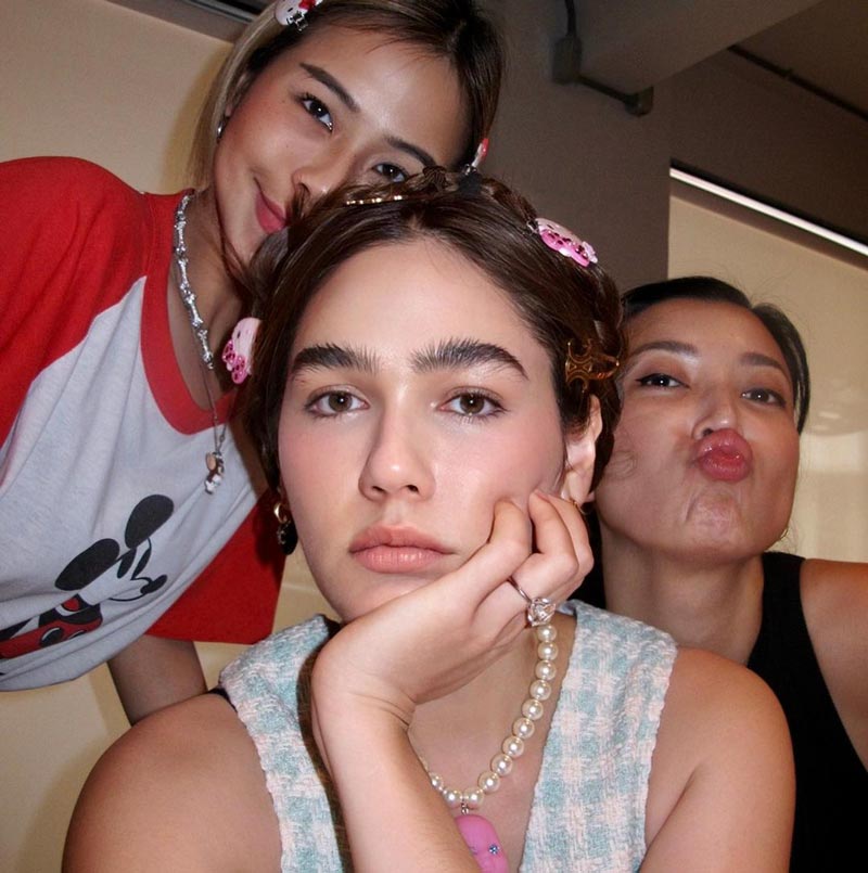 วันเกิด ชมพู่ อารยา