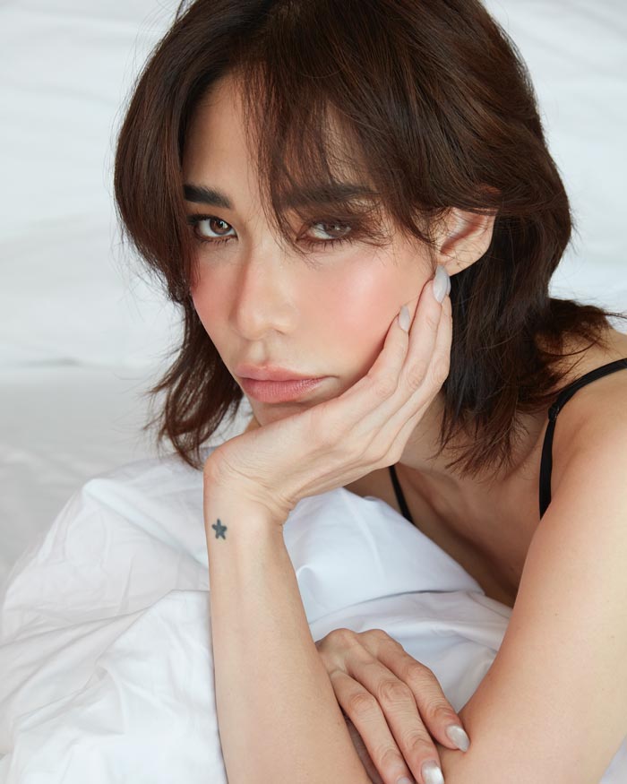 พลอย เฌอมาลย์