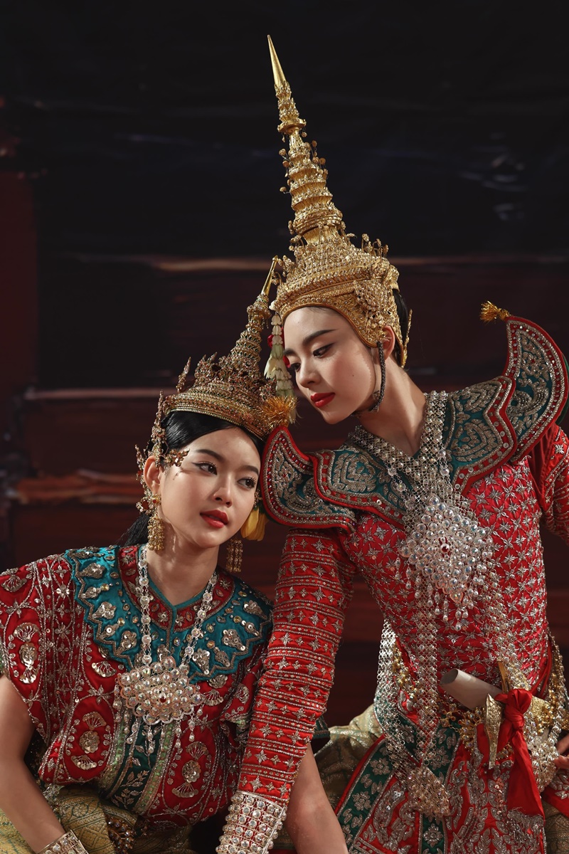 สอดสร้อยมาลา ละคร