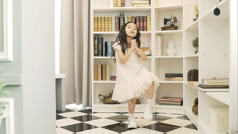 น้องมะลิ