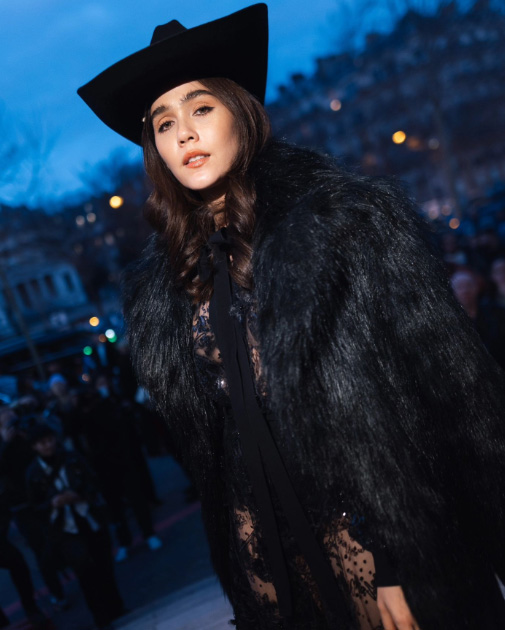 ชมพู่ อารยา แฟชั่น