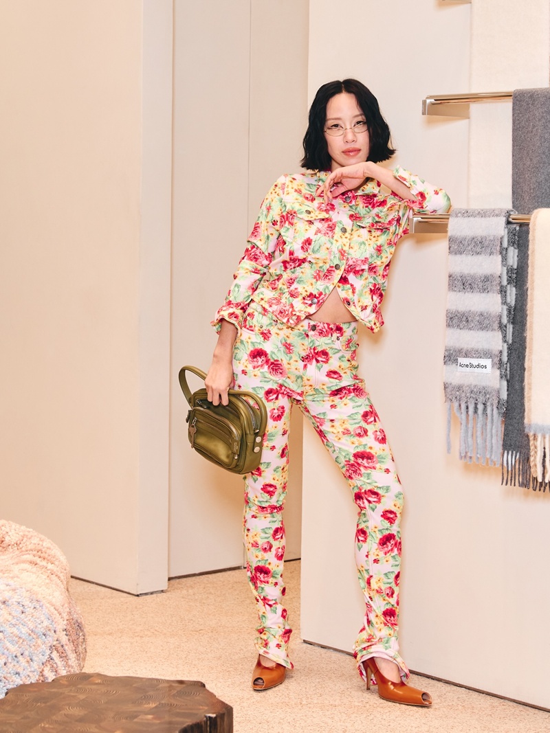 พลอย หอวัง