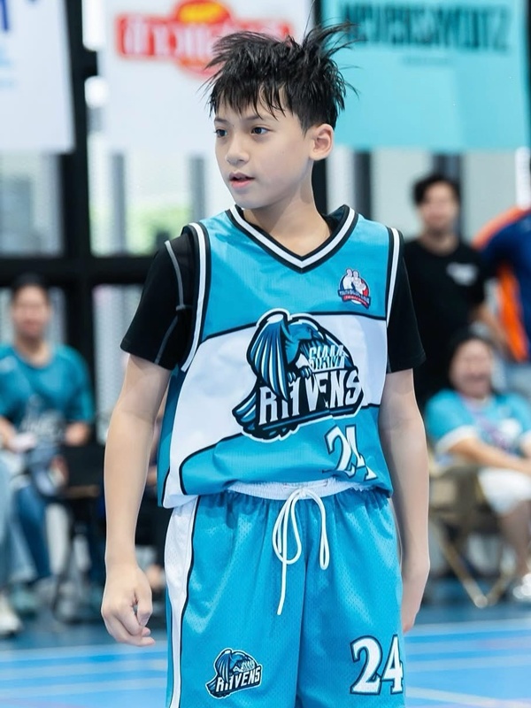 นานา ไรบีนา