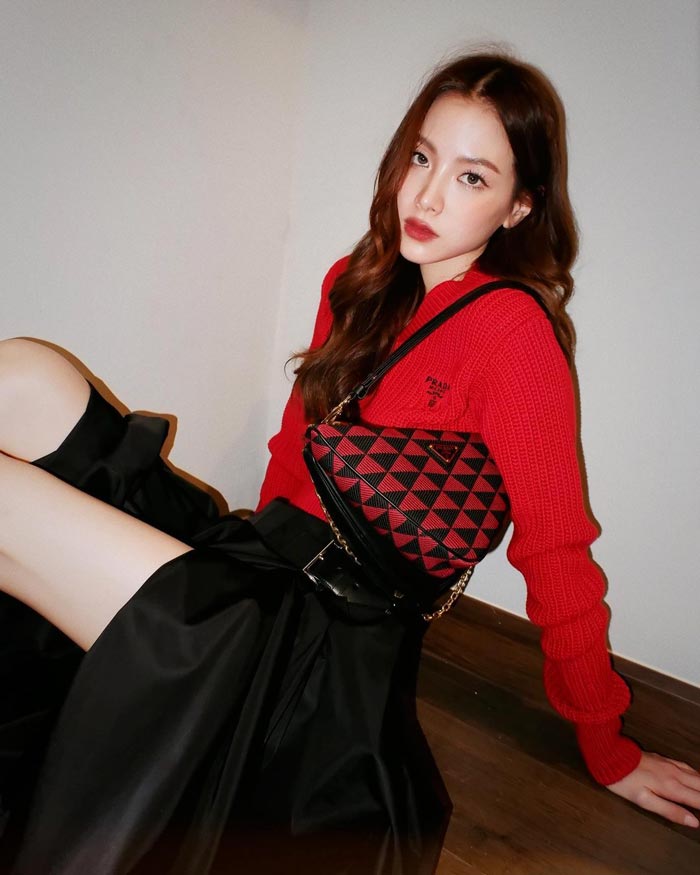 ใบเฟิร์น พิมพ์ชนก