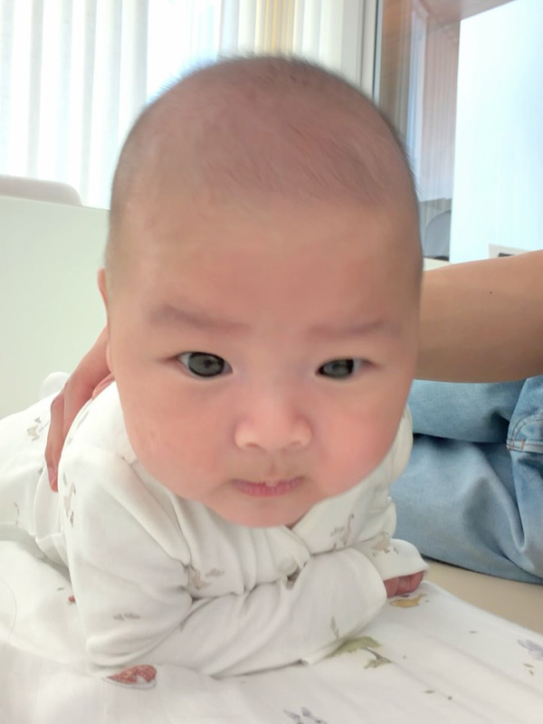 น้องพบรัก เจมส์ จิรายุ  วัย 3 เดือน