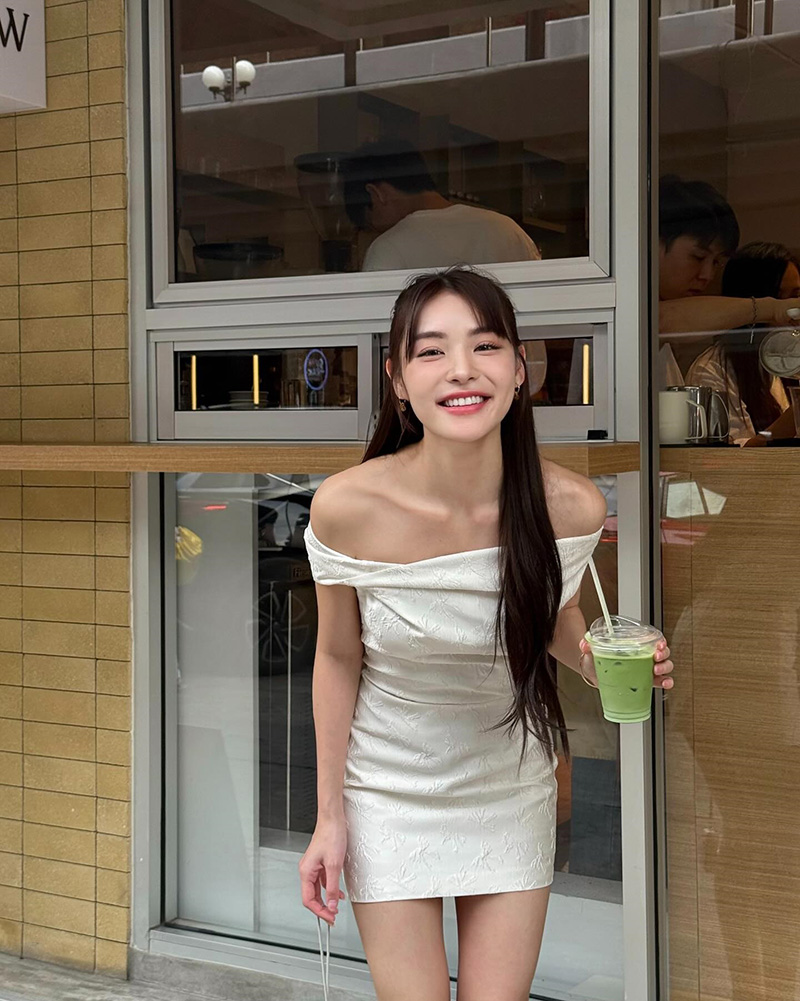 กระปุก พลอยนิรา มูฟออนมีรักใหม่