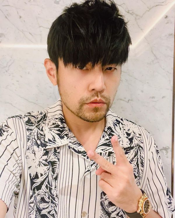jay chou เจย์โจว โจวเจี๋ยหลุน