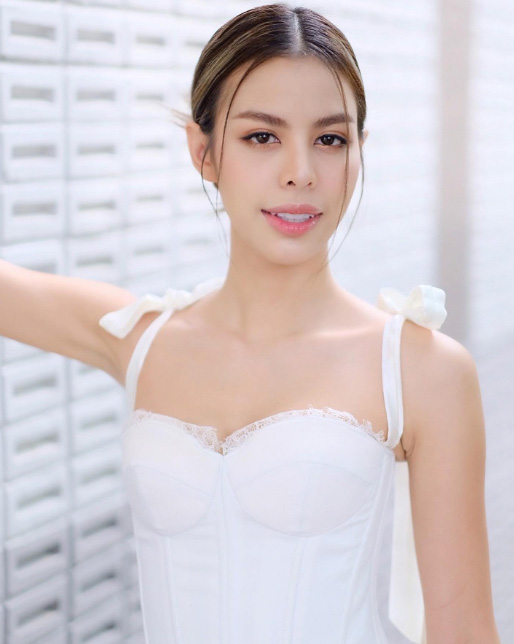 น้ำเพชร อิสรีย์ ประวัติ