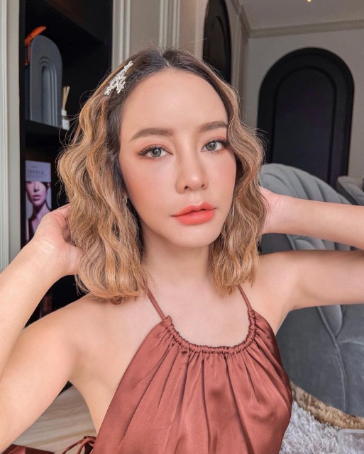 แก้มกี้ กชวรรณ ประวัติ