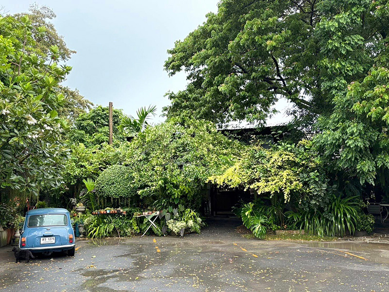 กาแฟบ้านสวนปันสุข บรรยากาศร้าน