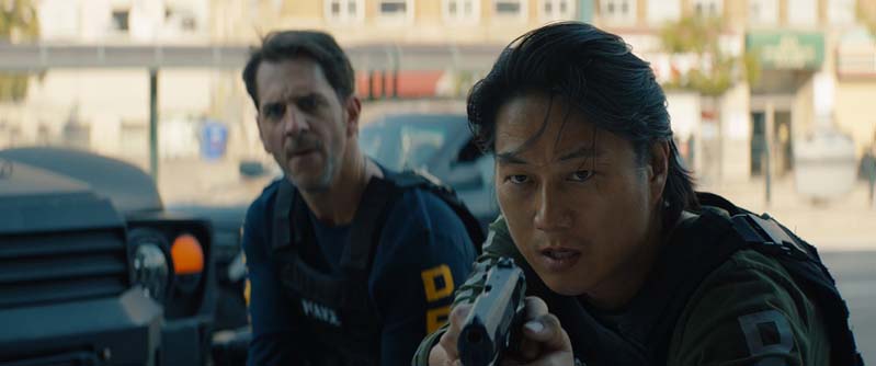 CODE 8 ล่าคนโคตรพลัง