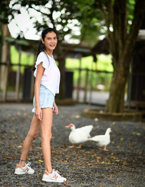 ปิ่น เก็จมณี ประวัติ