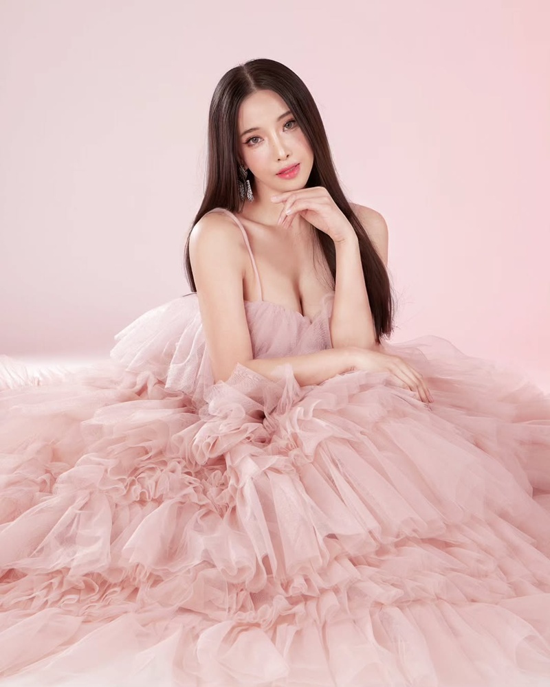 นุ่มนิ่ม อิสรีย์