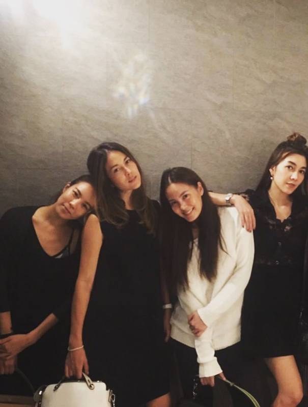 พอลล่า เทเลอร์ โพสต์รูป แก๊งนางฟ้า ปี 2016