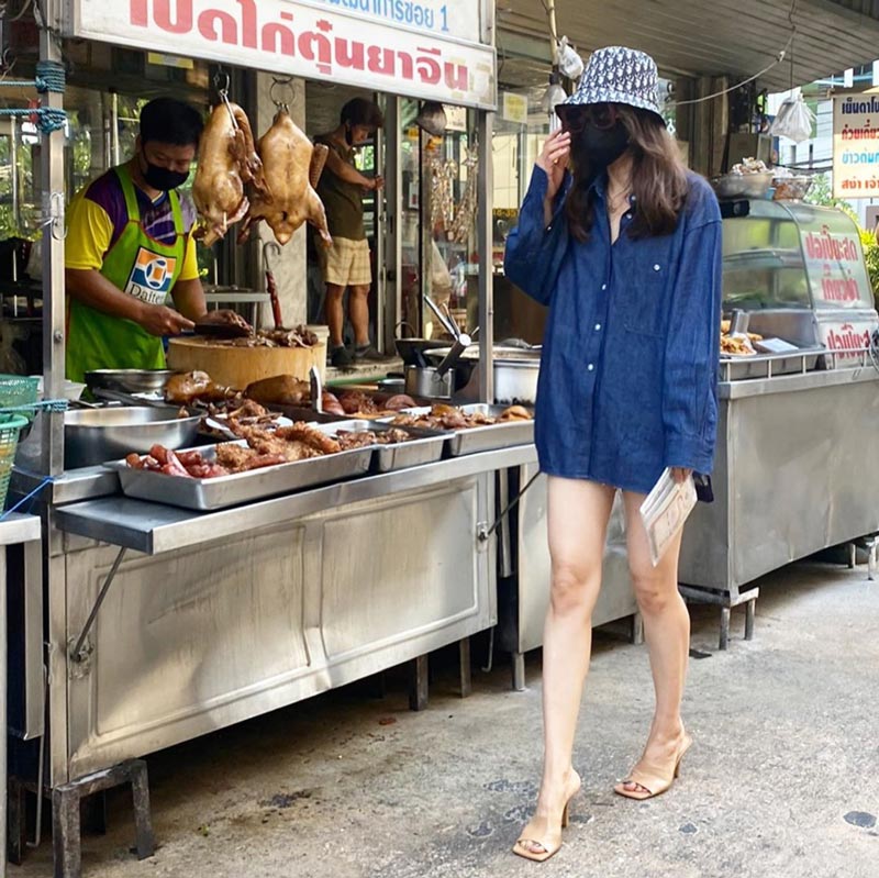 แอน ทองประสม
