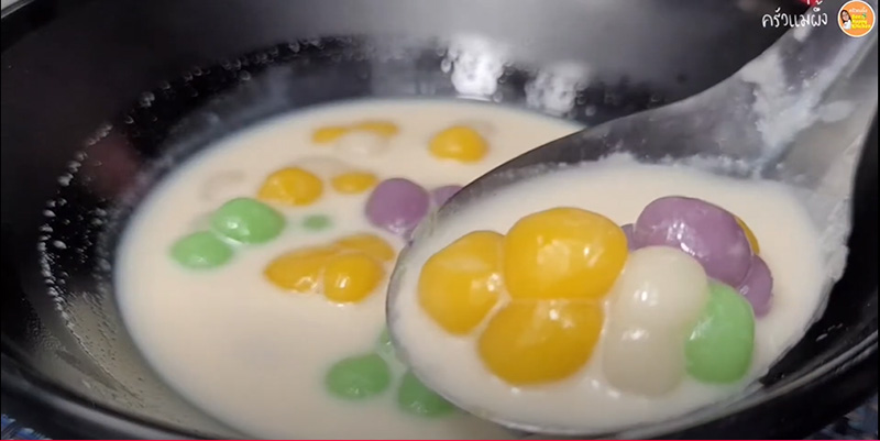 บัวลอยดอกไม้สีสวยจากธรรมชาติ วิธีทำ