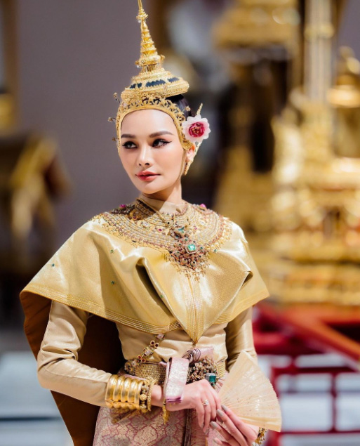 เฟิร์ส ภัทราพร Miss Supranational