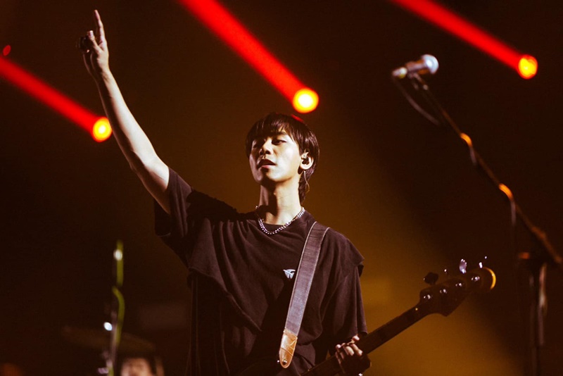 Paper Planes ประวัติ