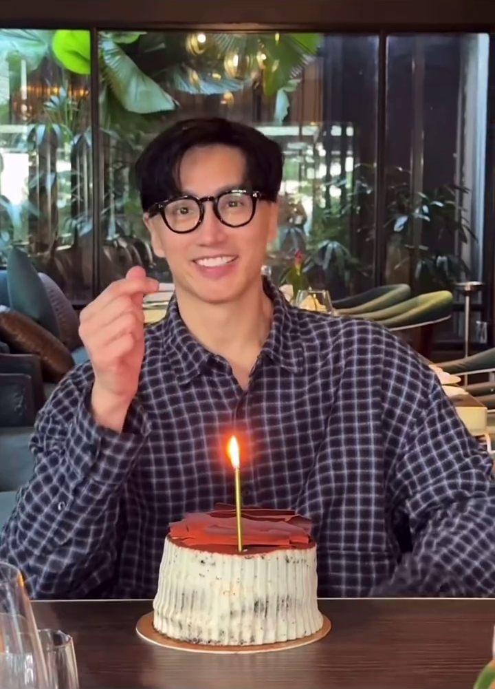 ฉวนโต ทาน นายแบบคนดัง วัย 59 ปี