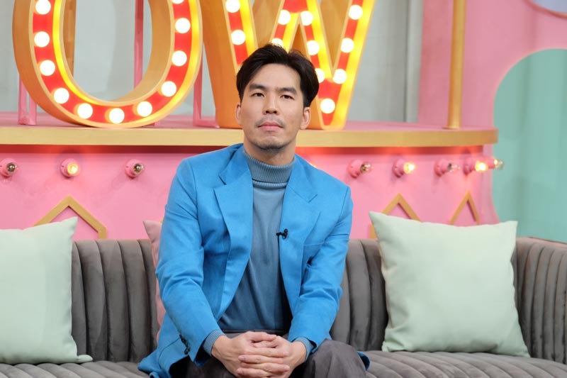 ดีเจเผือก พงศธร