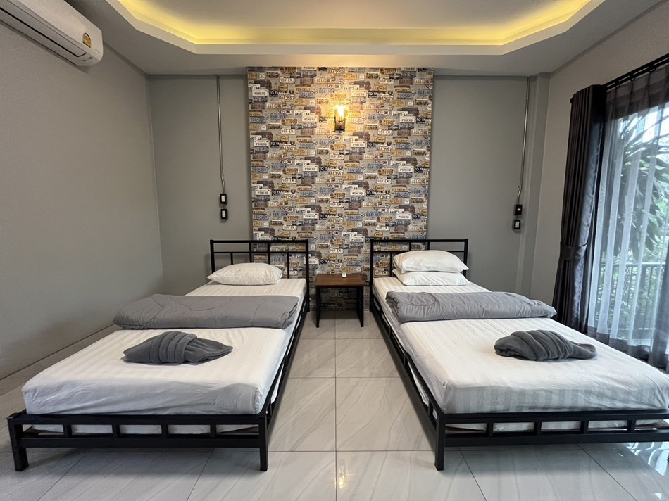 ที่พักศรีราชา Re-Live Resort