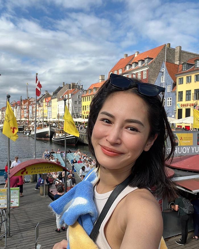 พลอย พลอยพรรณ