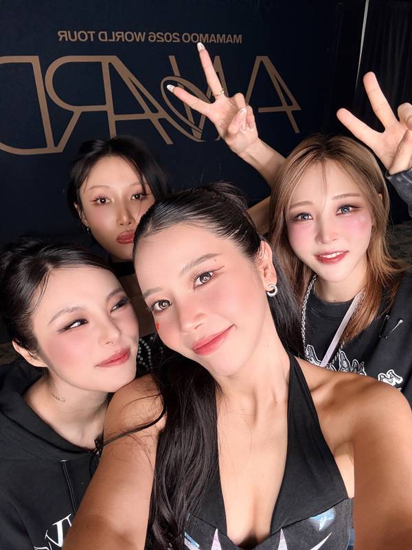 โซลาร์ MAMAMOO