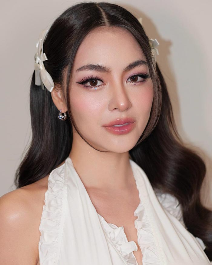 พราวฟ้า การัญชิดา