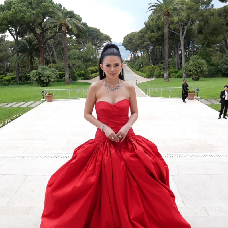 ป่าน ณิชาภัทร คนไทยคนแรก เดินพรมแดงเมืองคานส์ 2025