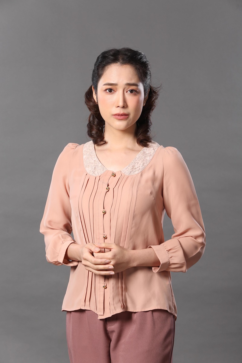 อกธรณี แม็กกี้ อาภา