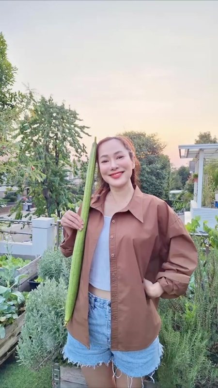 จอย รินลณี รีวิวกินผลมอนสเตอร่า