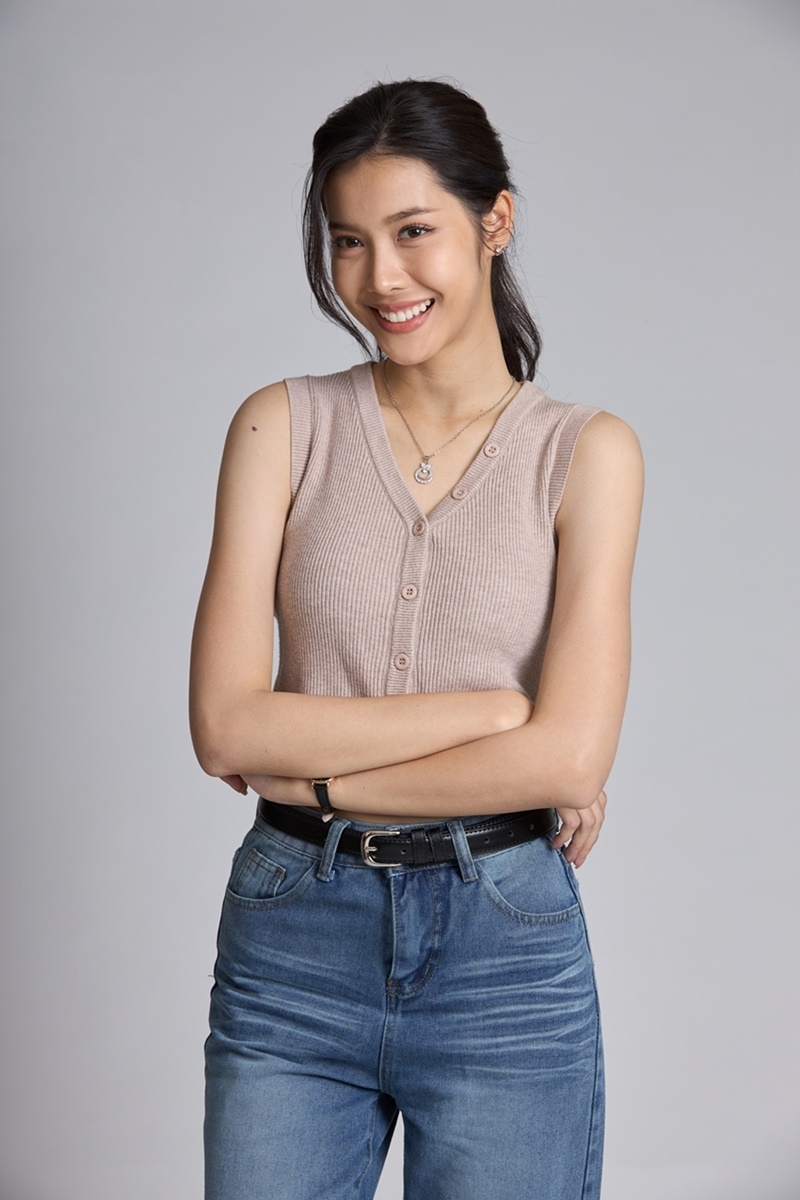  7 ประจัญบาน นักแสดง