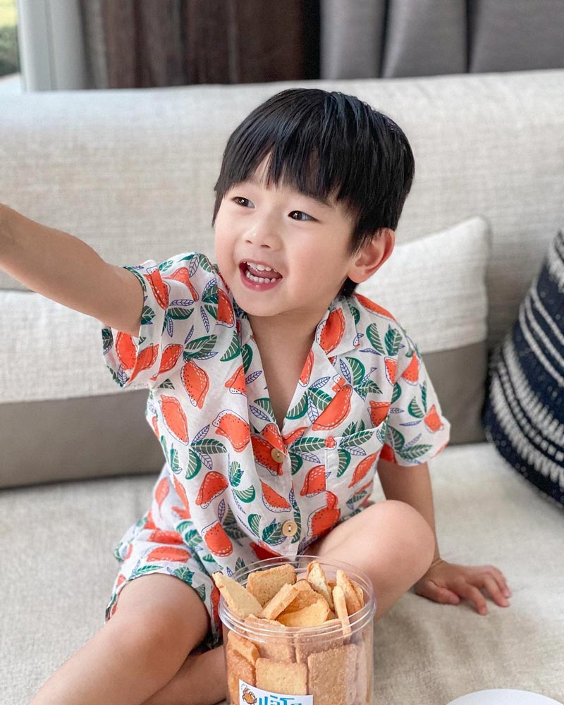 น้องอคิณ ลูก เนย โชติกา