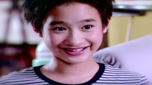 พลอย ลิตเติ้ลวอยซ์